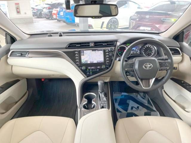 Toyota CAMRY HYBRID 2017-07 190027-1