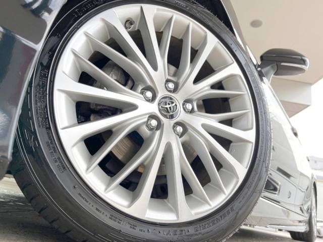 Toyota CAMRY HYBRID 2017-07 190027-13