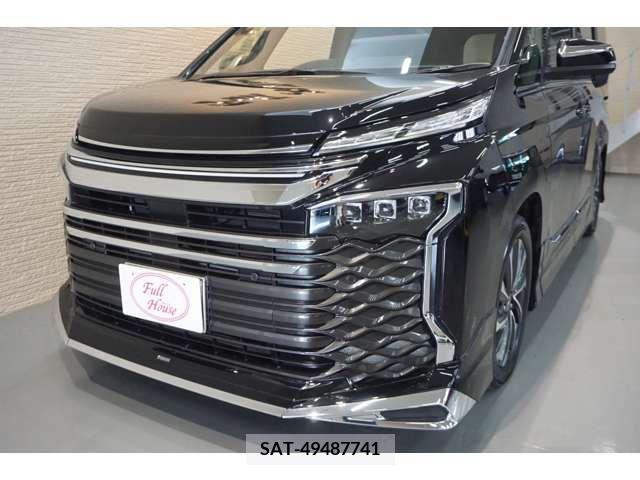 Toyota VOXY HYBRID 2023-09 322933-3