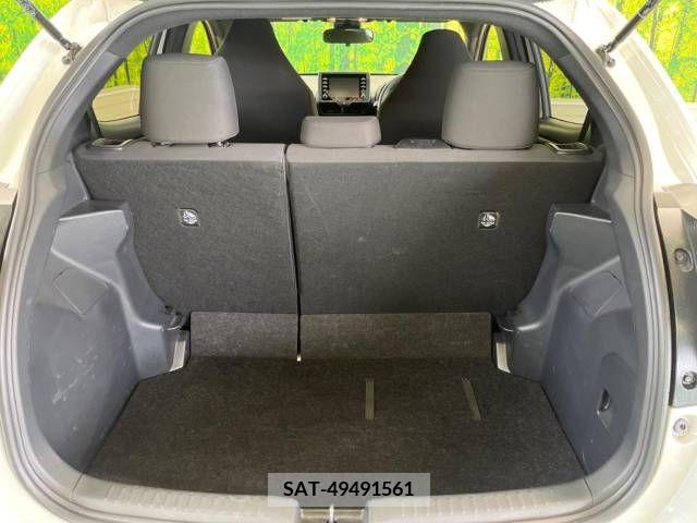 Toyota YARIS 2022-04 290814-10