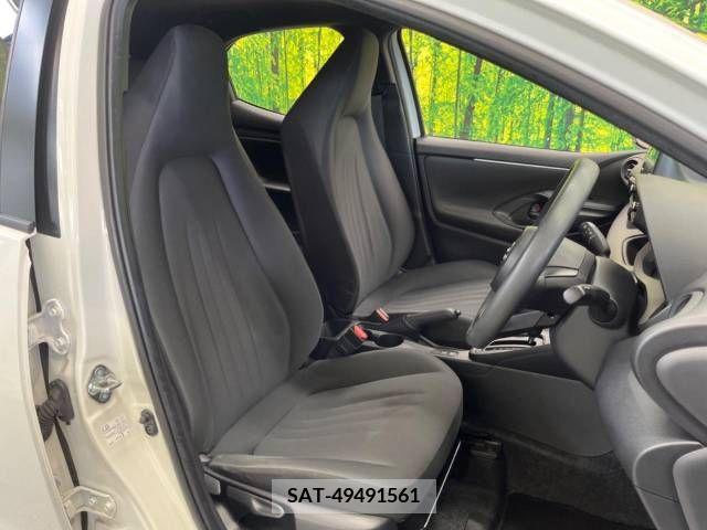 Toyota YARIS 2022-04 290814-8