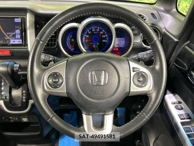 Honda N BOX CUSTOM 2017-03 219722-11