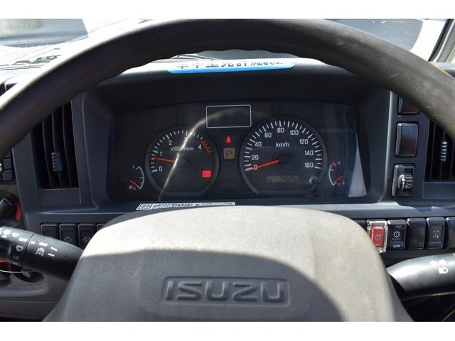 Isuzu ELF TRUCK 2017-03 12980-8