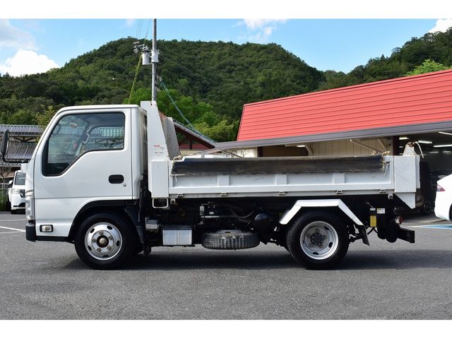 Isuzu ELF TRUCK 2017-03 12980-4