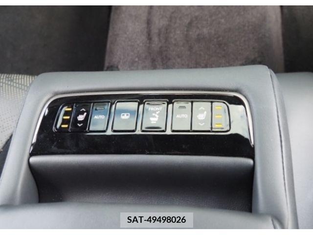 Lexus LS 2020-11 208561-13