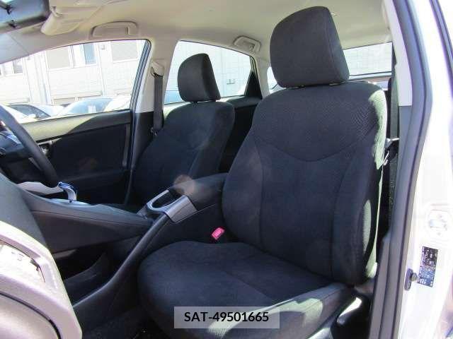 Toyota PRIUS 2013-03 217254-17