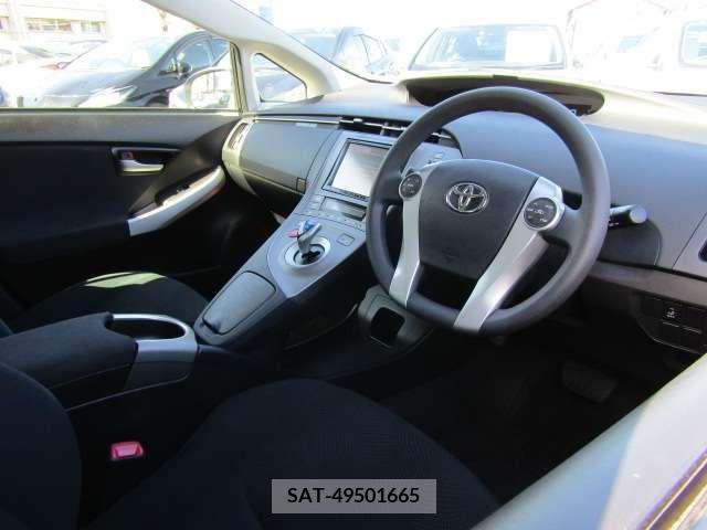 Toyota PRIUS 2013-03 217254-15