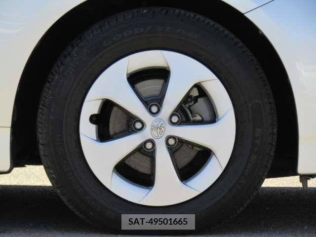 Toyota PRIUS 2013-03 217254-9