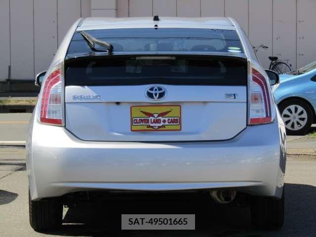 Toyota PRIUS 2013-03 217254-5