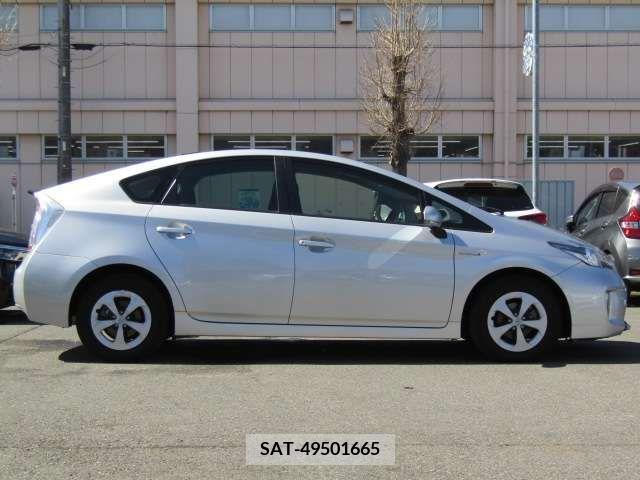 Toyota PRIUS 2013-03 217254-3
