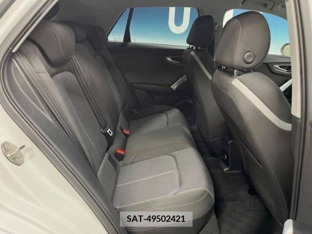 Audi Q2 2019-03 356560-9