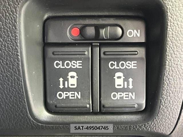 Honda N BOX CUSTOM 2014-10 306760-3