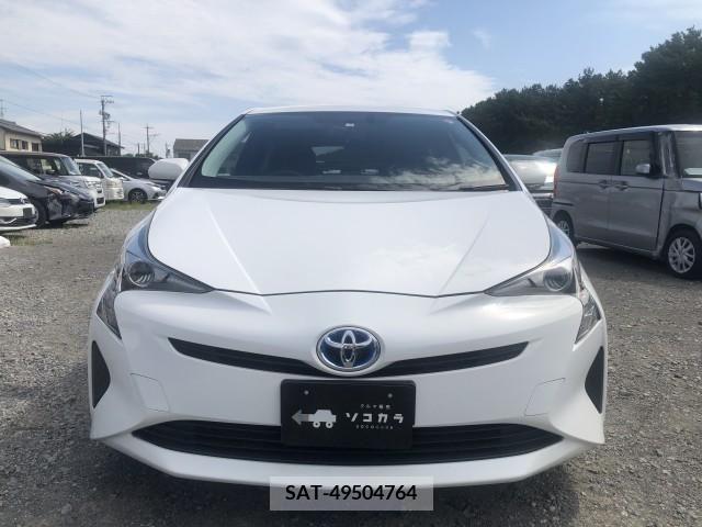 Toyota PRIUS 2017-05 393346-3
