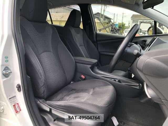 Toyota PRIUS 2017-05 393346-18