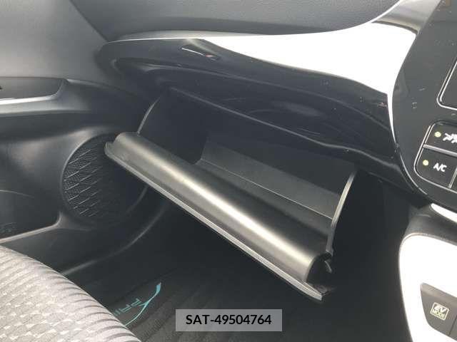 Toyota PRIUS 2017-05 393346-17