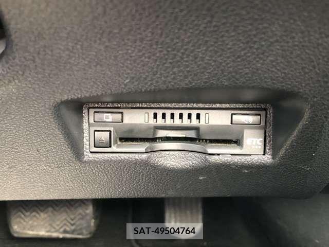 Toyota PRIUS 2017-05 393346-15