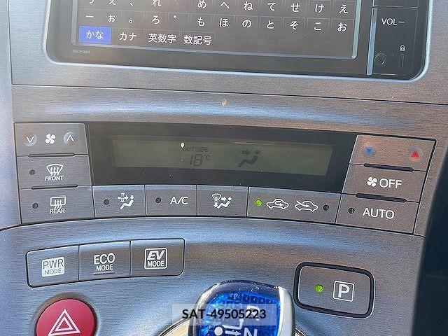 Toyota PRIUS 2015-04 206727-10