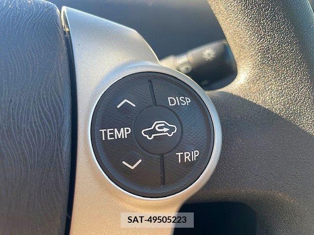 Toyota PRIUS 2015-04 206727-11