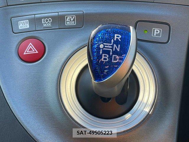 Toyota PRIUS 2015-04 206727-19