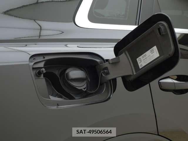 Audi Q3 2021-06 222393-17