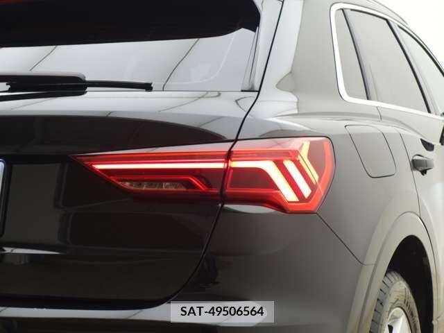 Audi Q3 2021-06 222393-18