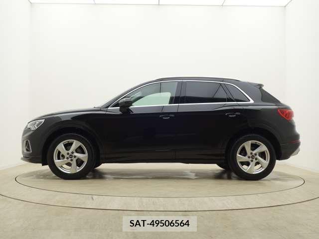 Audi Q3 2021-06 222393-7