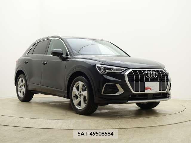 Audi Q3 2021-06 222393-2