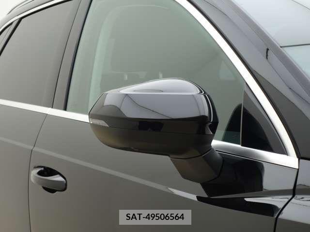 Audi Q3 2021-06 222393-15