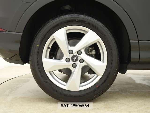 Audi Q3 2021-06 222393-12