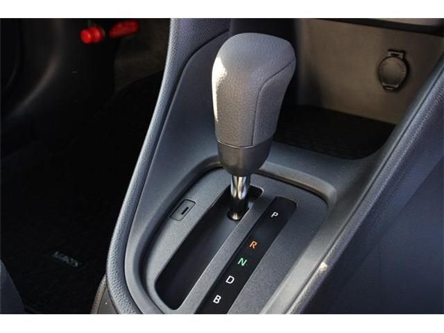 Toyota YARIS 2023-03 14033-5