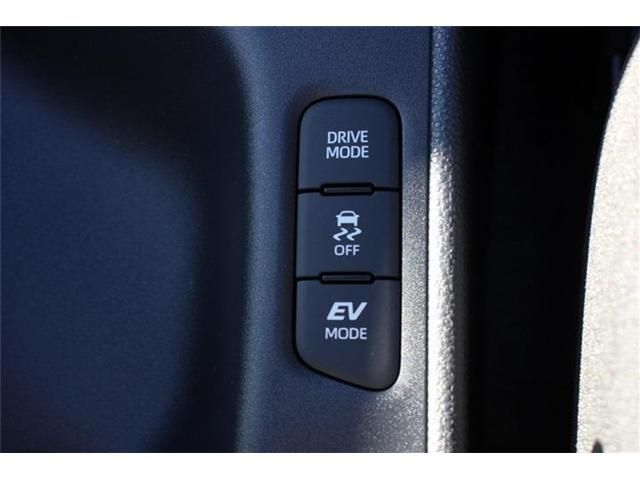 Toyota YARIS 2023-03 14033-11