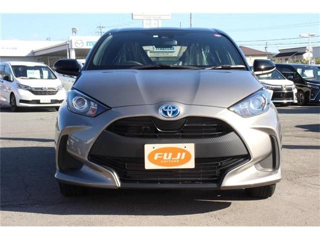 Toyota YARIS 2023-03 14033-28