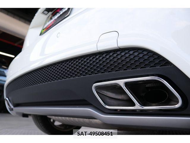 Amg A-Class 2015-03 214689-13