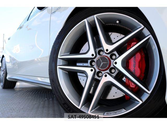 Amg A-Class 2015-03 214689-14