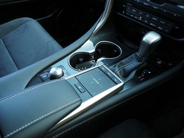 Lexus RX 2020-01 190784-26