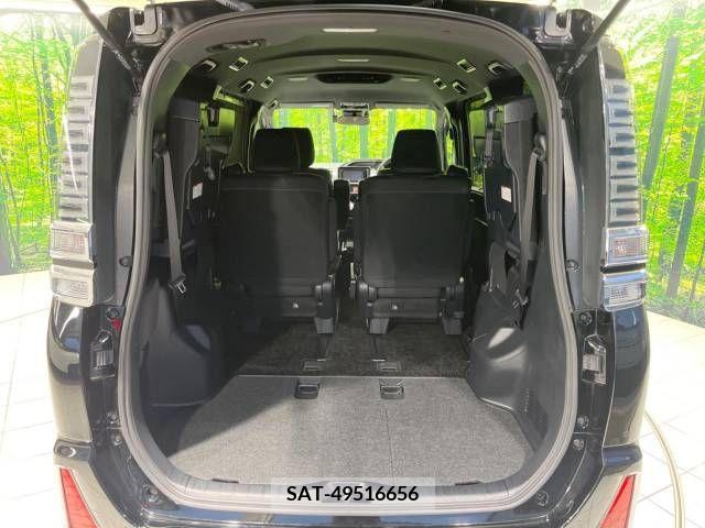 Toyota VOXY HYBRID 2019-11 338844-11