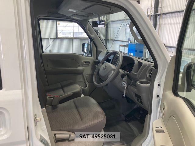 Nissan CLIPPER 2024-04 281134-8