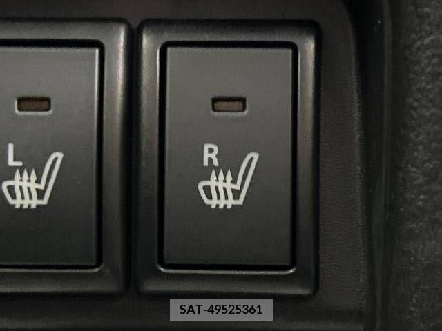 Mazda FLAIR CROSSOVER 2020-04 330295-4