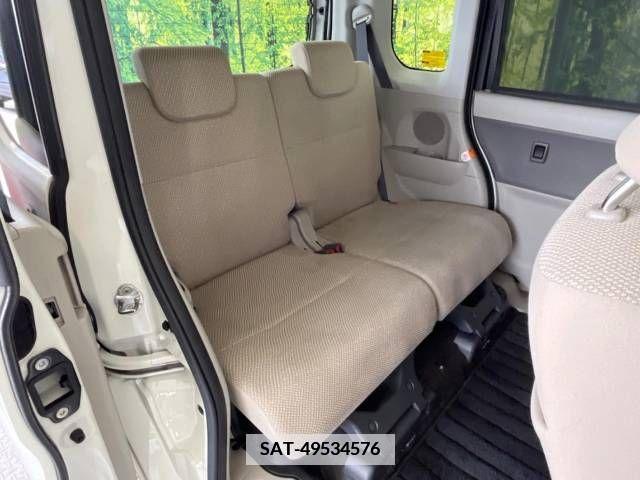 Daihatsu TANTO 2014-02 381987-9