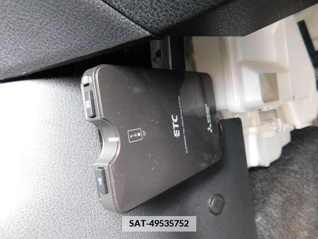 Nissan NOTE 2016-12 365305-13