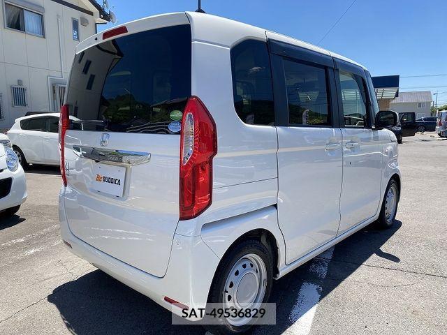 Honda N BOX 2018-05 383015-6