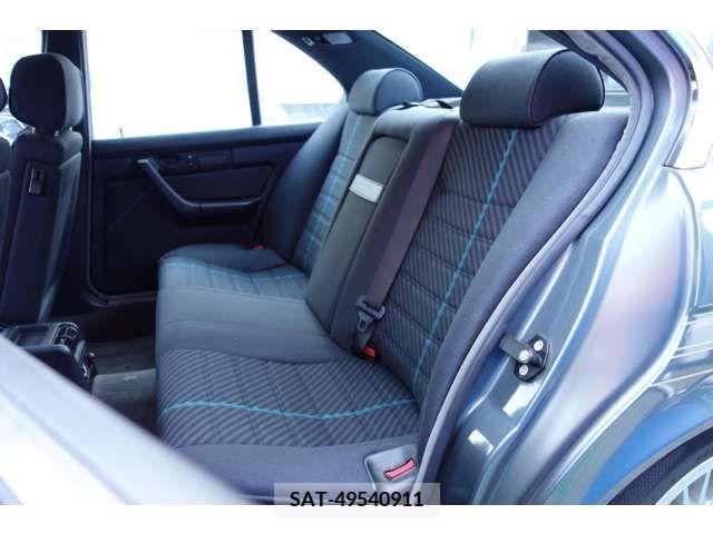 Alpine B10 1990-04 219157-11