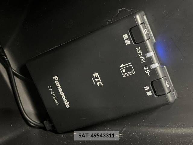 Honda VEZEL 2022-04 335848-6