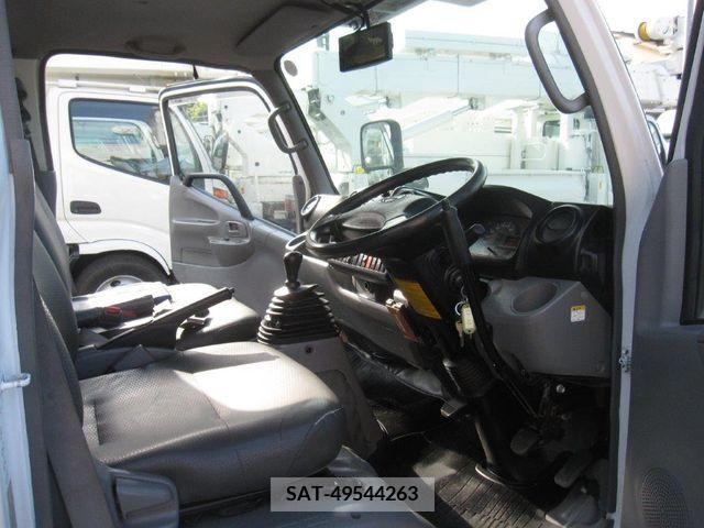 Hino DUTRO 2012-06 345643-16