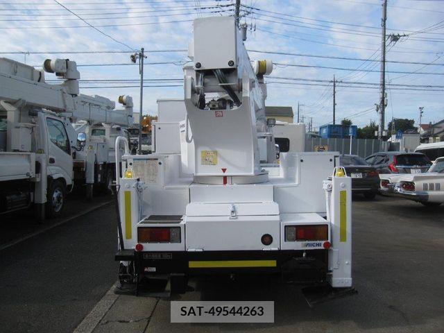 Hino DUTRO 2012-06 345643-5