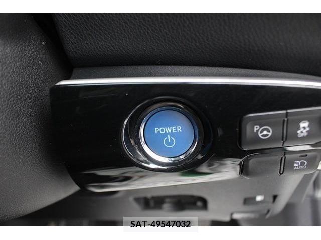 Toyota PRIUS 2018-02 220879-15