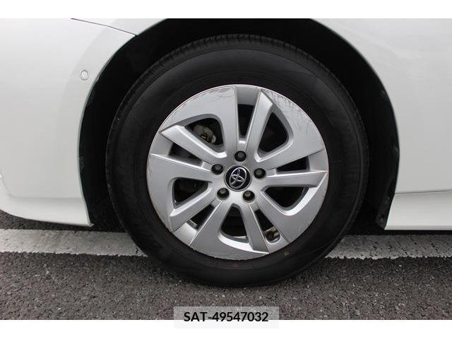Toyota PRIUS 2018-02 220879-8
