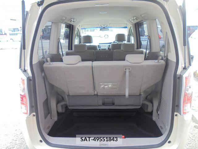 Honda STEP WGN 2010-11 348409-8