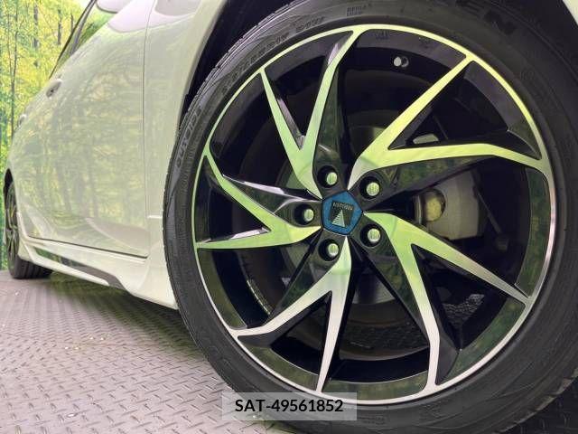 Toyota PRIUS 2016-04 211264-13