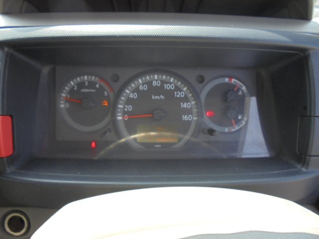 Nissan ATLAS 2010-04 8574-12